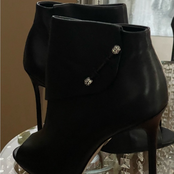 Black peep toe booties. Excellent condition, rhinestones accented side bow. - Picture 3 of 4